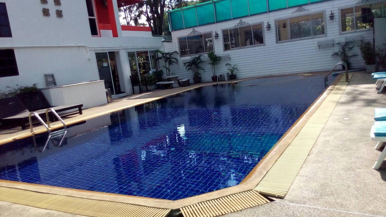 Jomtien Cozy Inn Паттая Екстер'єр фото